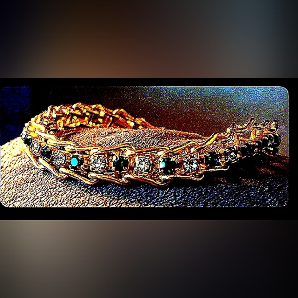 Sold Holden bh Fashion Green White Small Crystal Bracelet
